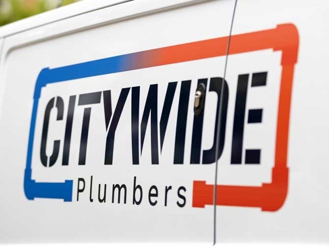 TOILET INSTALLATION IN LONDON